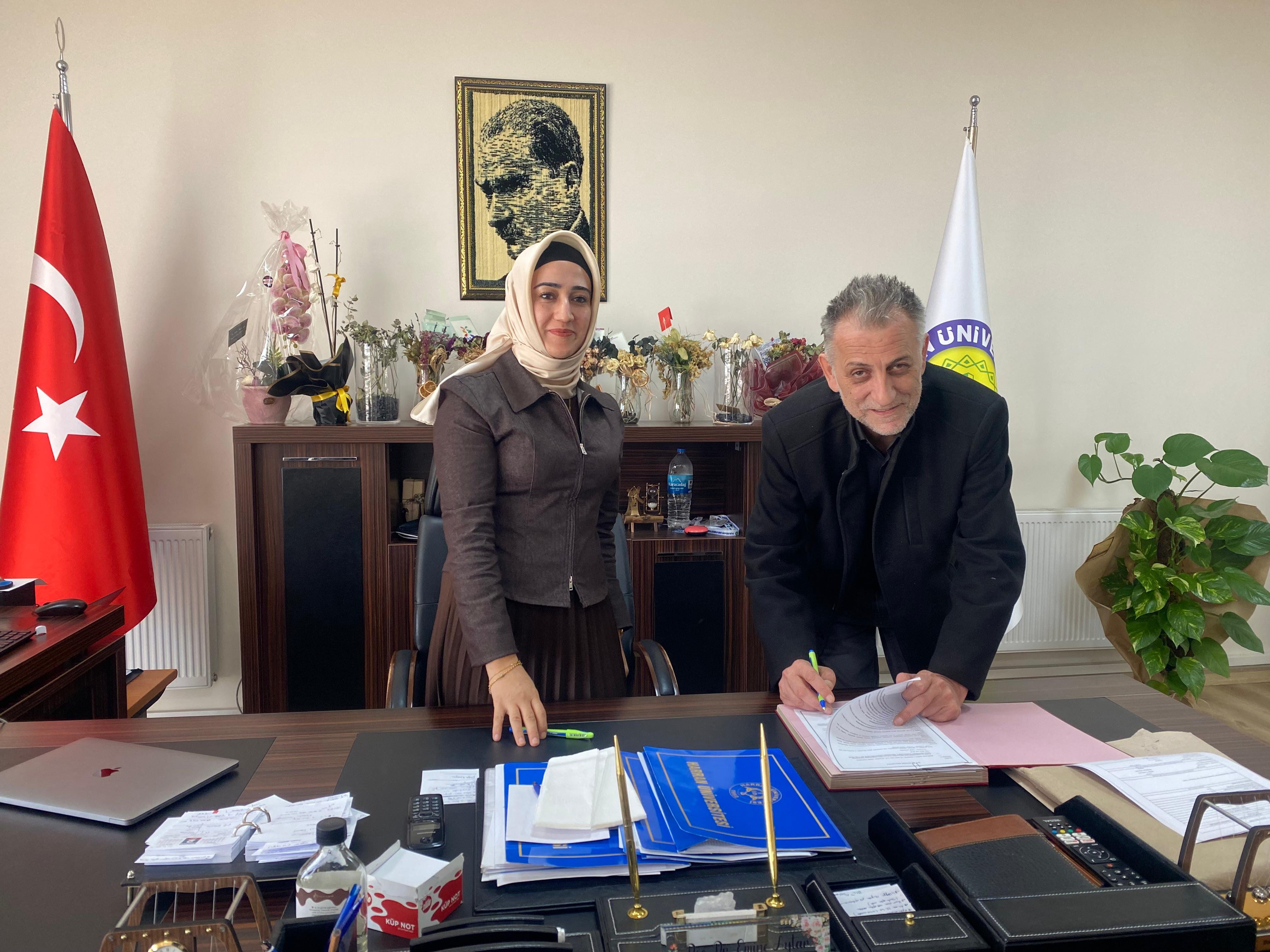 Redteks Kimya Firması ile OSBMYO arasında İş Yeri Eğitimi Protokolü